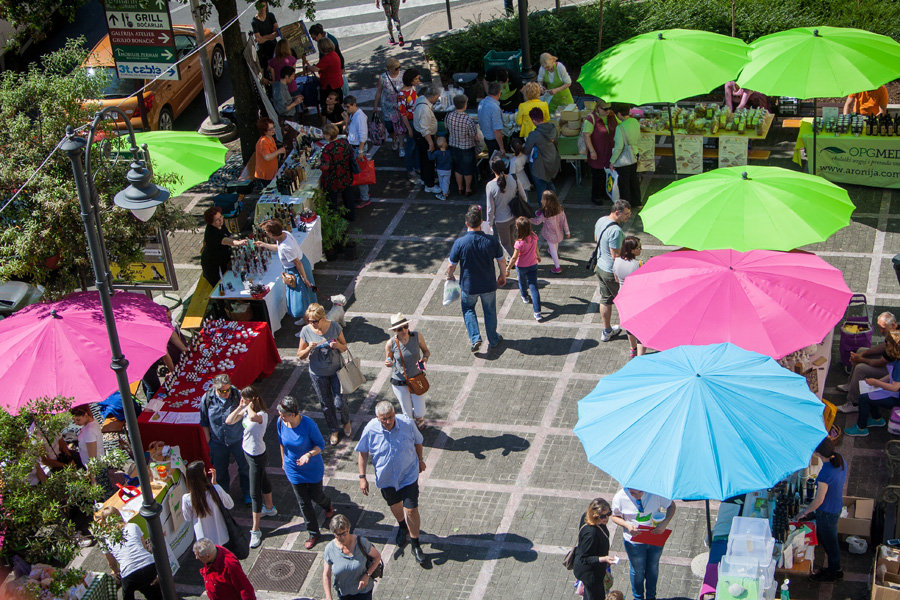 Održan proljetni 7. Ekološki sajam Opatija i izložba “Hrana u oblacima”, podržani „Međunarodni marš protiv Monsanta“ i manifestacija Hrvatska volontira