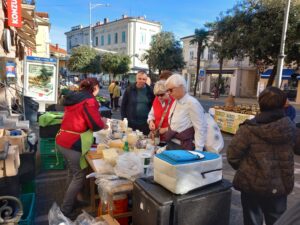 Ekološki sajam Opatija uz bok okićenoj jelki